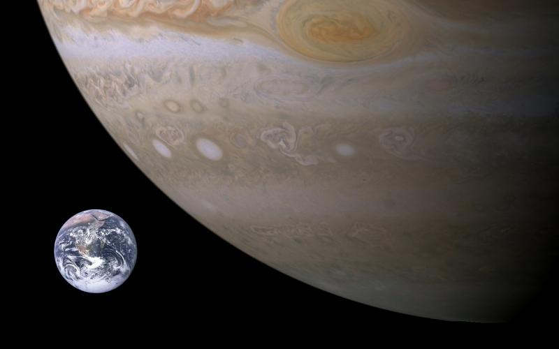 1050px-Jupiter,_Earth_size_comparison_0.jpg