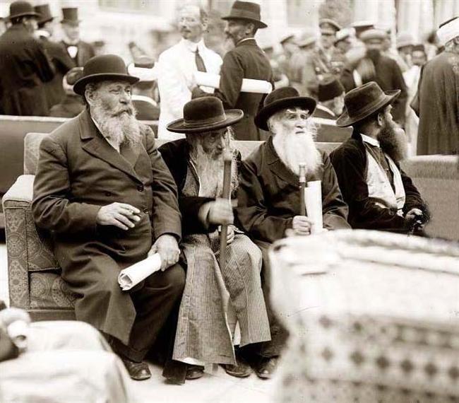 Jewish-Old-Men.jpg